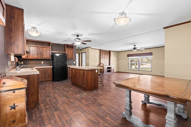 996 County Road 421, Evant, TX 76525