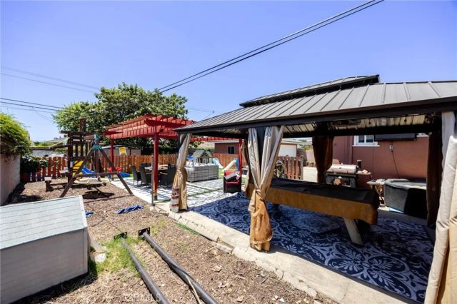 635 W H, Ontario, CA 91762