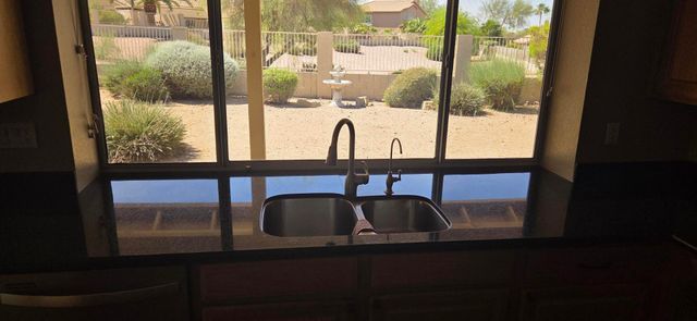 6635 E Venue Circle, Mesa, AZ 85215