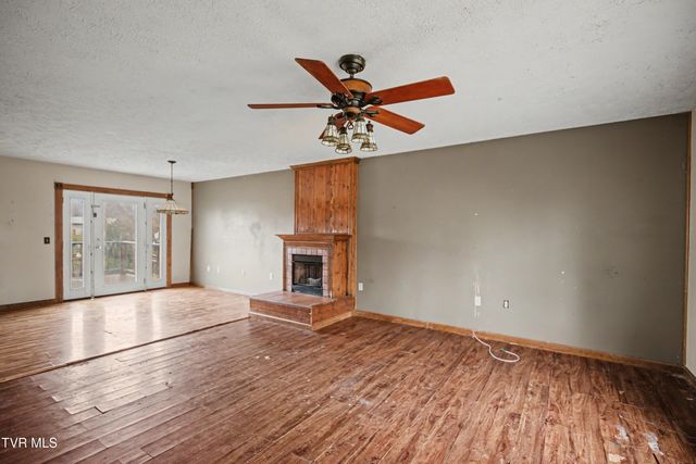 112 Heritage, Rogersville, TN 37857