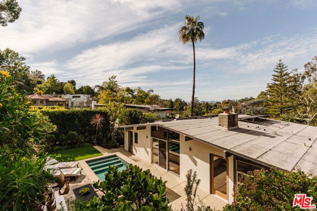 3688 Buena Park Drive, Studio City (los Angeles), CA 91604