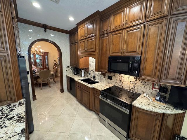 9120 Pumpkin Ridge, Port St. Lucie, FL 34986