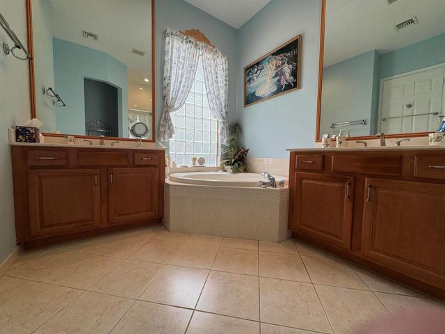 9120 Pumpkin Ridge, Port St. Lucie, FL 34986