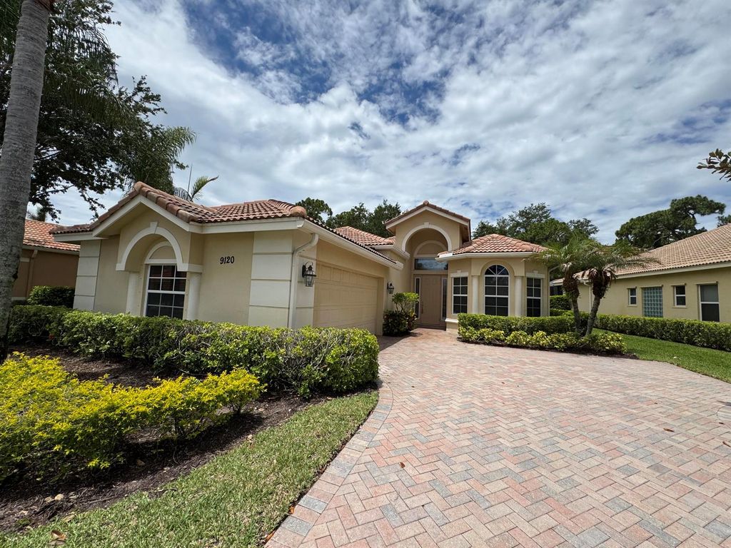 9120 Pumpkin Ridge, Port St. Lucie, FL 34986