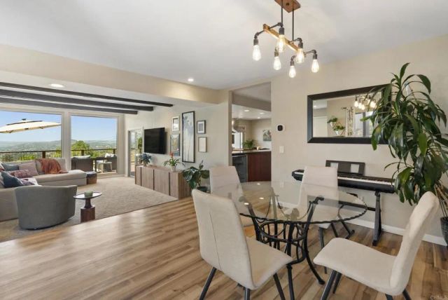 1215 Vista Grande Road, El Cajon, CA 92019