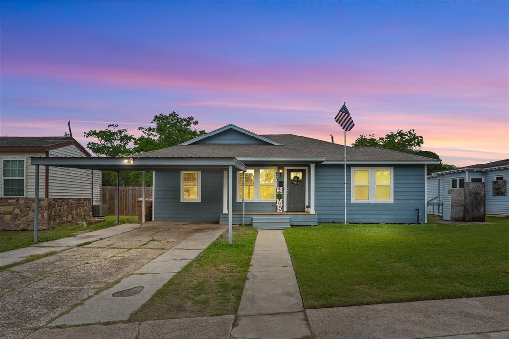 470 Clark Dr, Corpus Christi, TX 78415