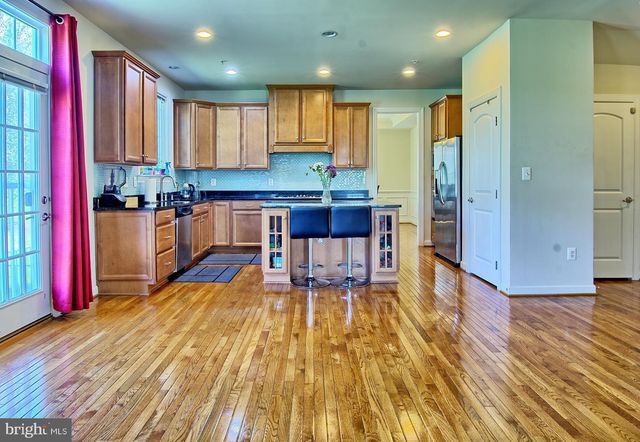 6804 DIPLOMA DR, Laurel, MD 20707