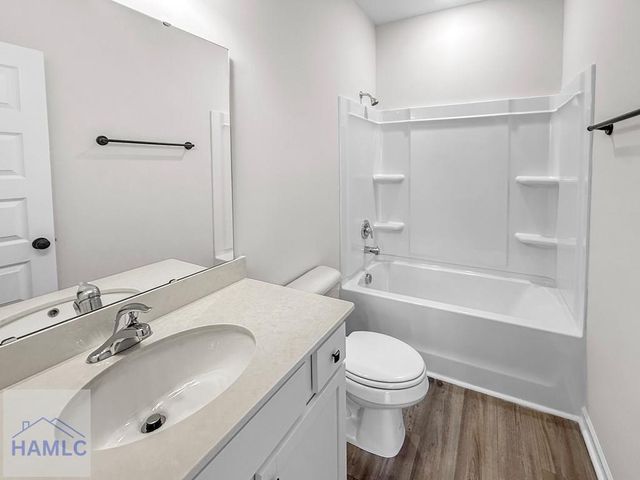 825 Buckhead Loop, Allenhurst, GA 31301