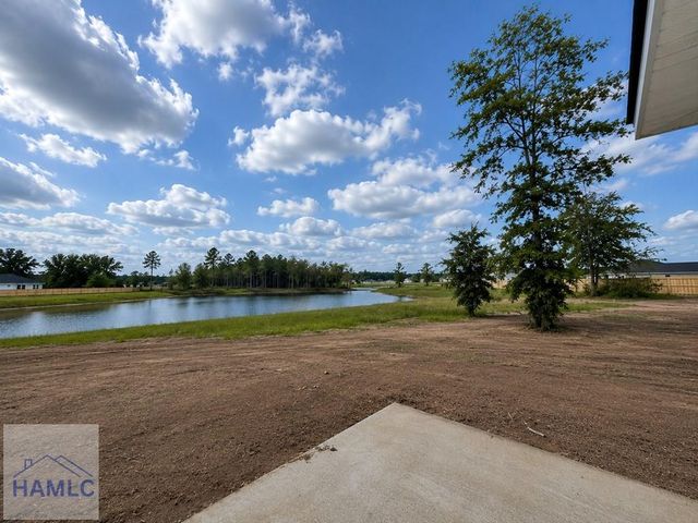 825 Buckhead Loop, Allenhurst, GA 31301