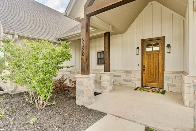 2120 Shady Grove Road, Weatherford, TX 76088