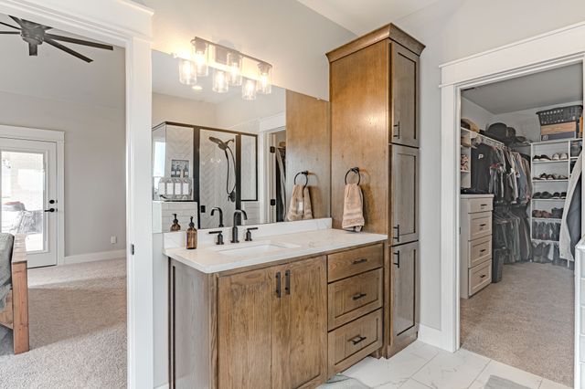 2120 Shady Grove Road, Weatherford, TX 76088