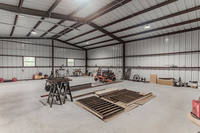 2120 Shady Grove Road, Weatherford, TX 76088