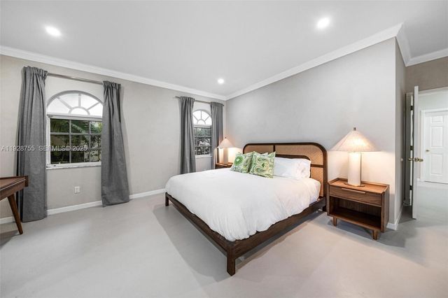 1033 Almeria Ave 0, Coral Gables, FL 33134