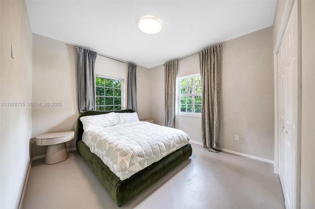 1033 Almeria Ave 0, Coral Gables, FL 33134