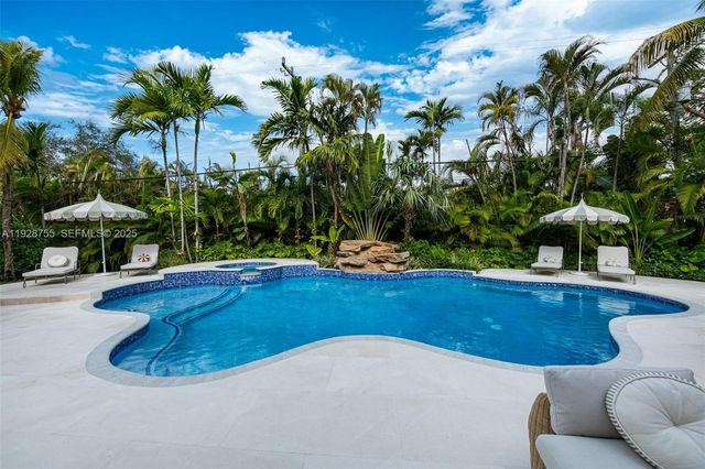 1033 Almeria Ave 0, Coral Gables, FL 33134