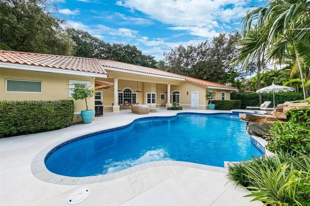 1033 Almeria Ave 0, Coral Gables, FL 33134