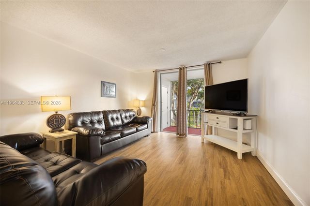 750 SE 6th Ave 223, Deerfield Beach, FL 33441