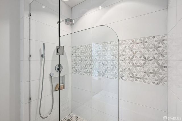 333 1st Street 2004, San Francisco, CA 94105