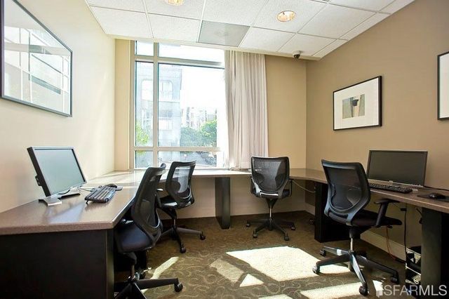 333 1st Street 2004, San Francisco, CA 94105