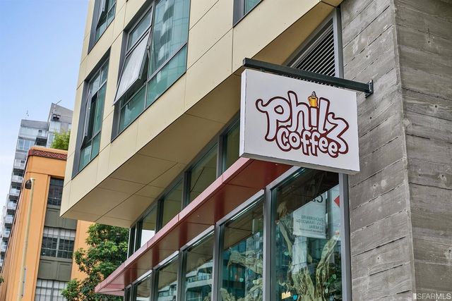 333 1st Street 2004, San Francisco, CA 94105
