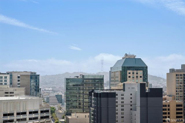 333 1st Street 2004, San Francisco, CA 94105