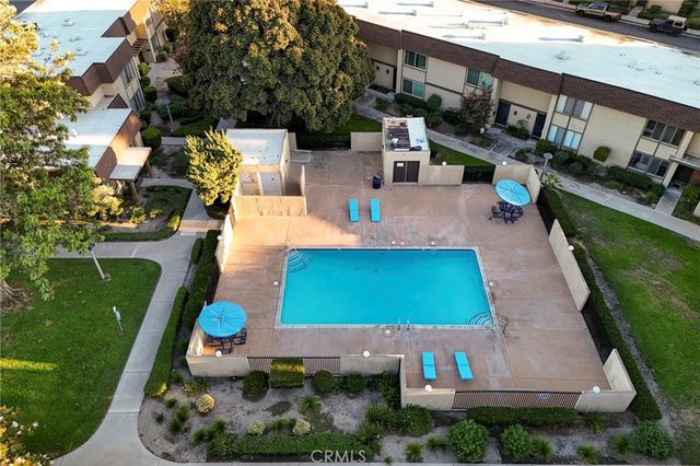 5165 Dover, La Palma, CA 90623