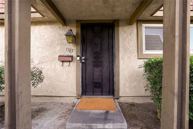 5165 Dover, La Palma, CA 90623