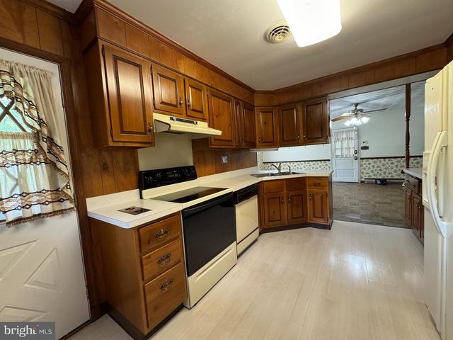 21500 POINT LOOKOUT RD, Callaway, MD 20620