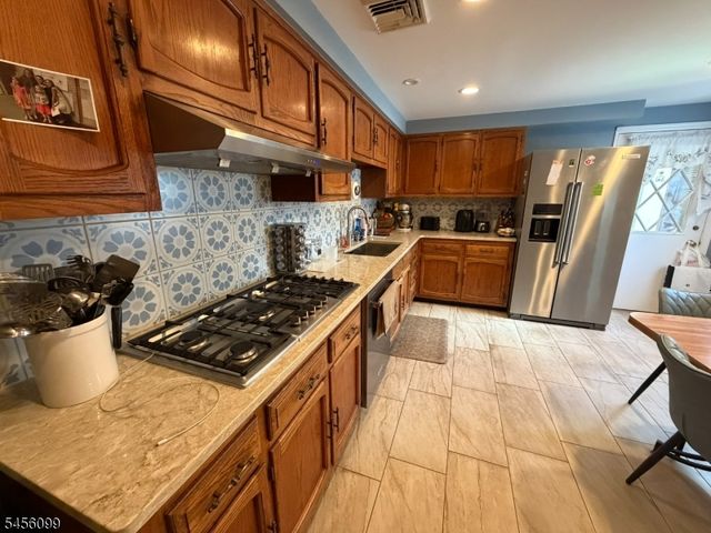2236 Washington Valley Rd, Bridgewater Twp., NJ 08836