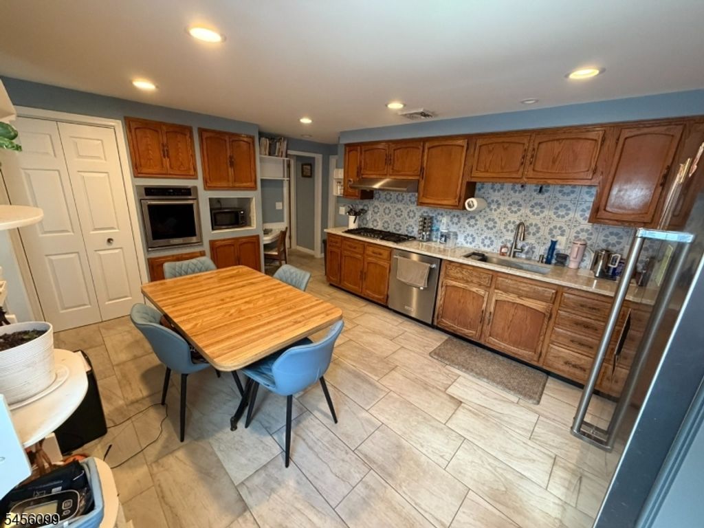 2236 Washington Valley Rd, Bridgewater Twp., NJ 08836 — photo 4
