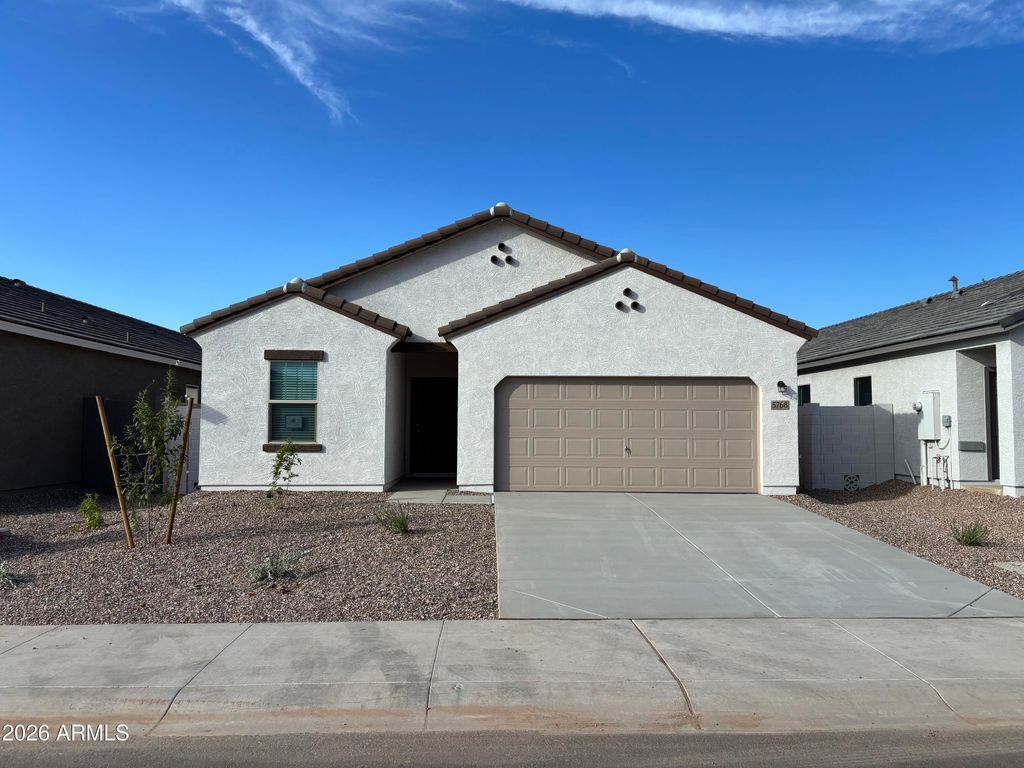 5768 E HORNBLENDE Way, San Tan Valley, AZ 85143 — photo 2