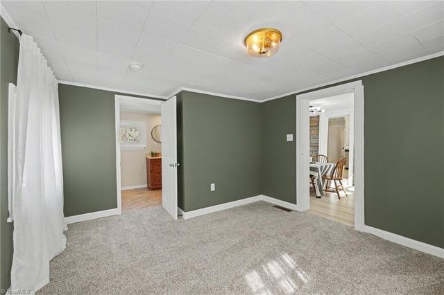 3151 Burke Mill Road, Winston-salem, NC 27103