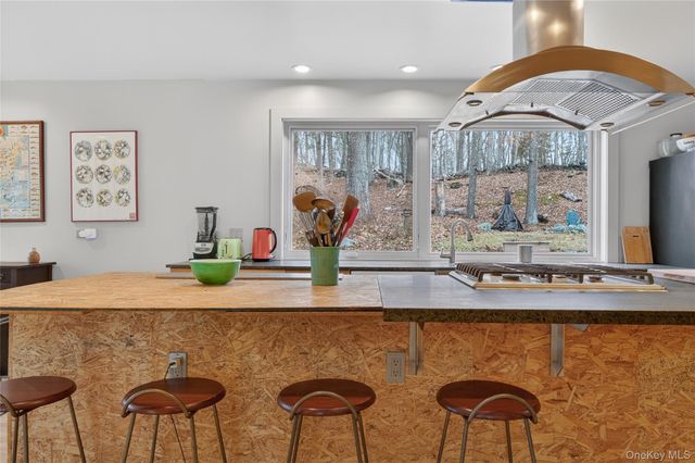 1690 Baptist Church Road, Yorktown Heights, NY 10598