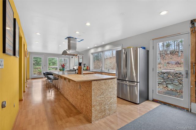 1690 Baptist Church Road, Yorktown Heights, NY 10598