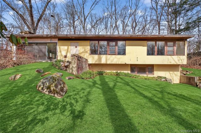 1690 Baptist Church Road, Yorktown Heights, NY 10598