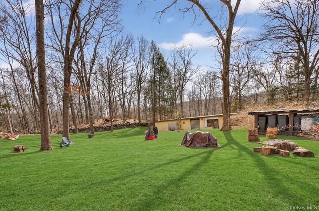 1690 Baptist Church Road, Yorktown Heights, NY 10598