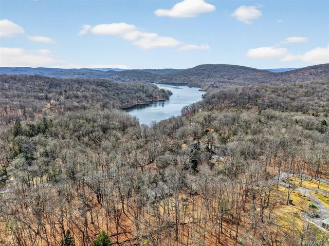 1690 Baptist Church Road, Yorktown Heights, NY 10598