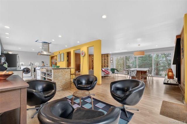 1690 Baptist Church Road, Yorktown Heights, NY 10598