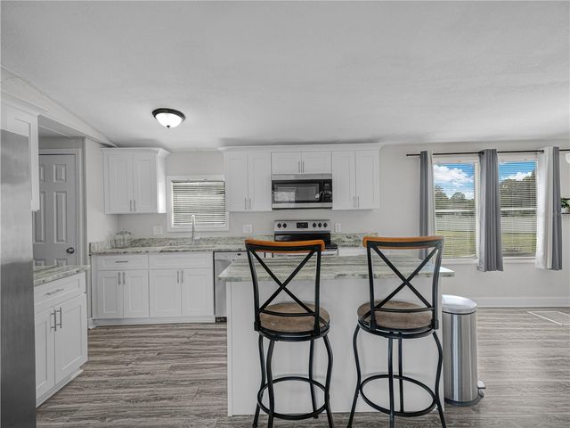 3559 REAGAN BOULEVARD, Lake Wales, FL 33898