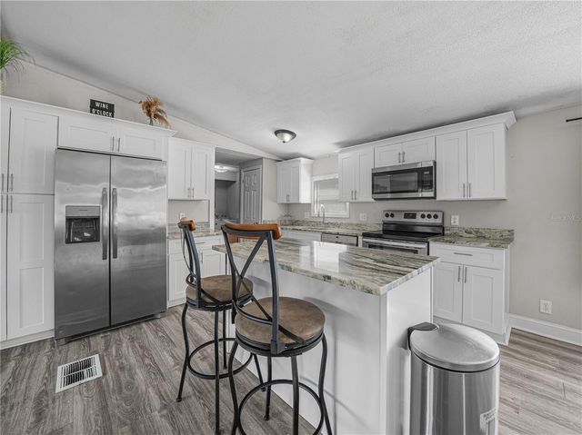 3559 REAGAN BOULEVARD, Lake Wales, FL 33898
