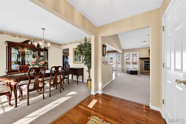 877 Home Park Drive, St Peters, MO 63376