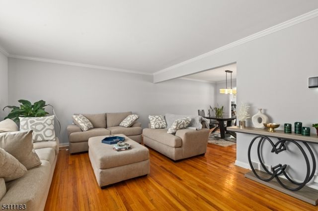 27 Viewpoint Rd, Wayne Twp., NJ 07470