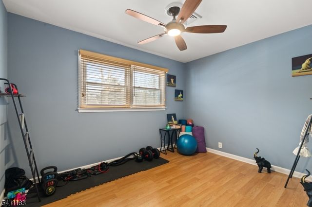 27 Viewpoint Rd, Wayne Twp., NJ 07470