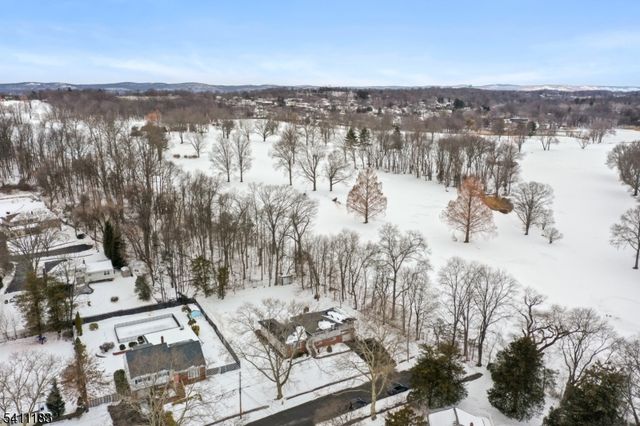 27 Viewpoint Rd, Wayne Twp., NJ 07470