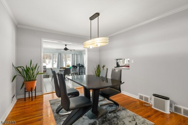 27 Viewpoint Rd, Wayne Twp., NJ 07470