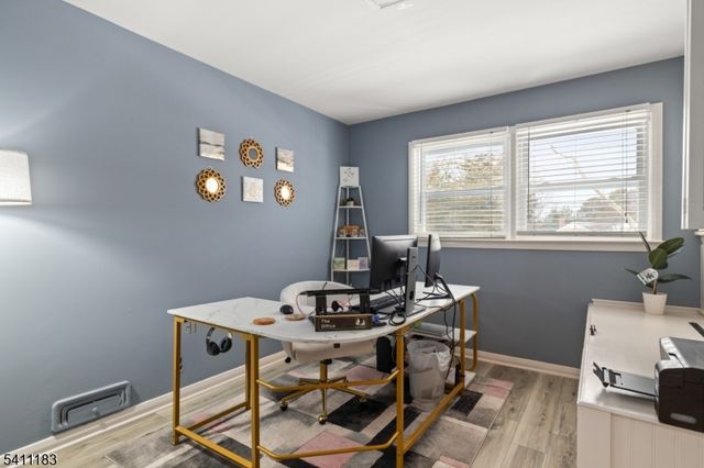 27 Viewpoint Rd, Wayne Twp., NJ 07470