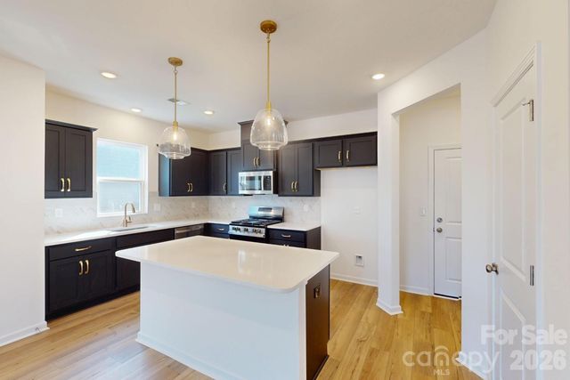 1126 Overbrook Place, Wingate, NC 28174