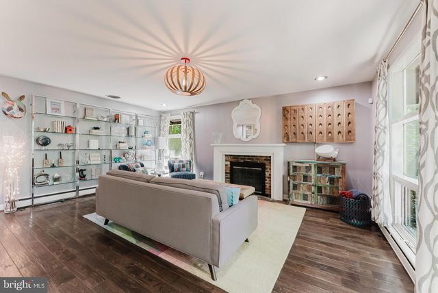 6543 JAY MILLER DR, Falls Church, VA 22041
