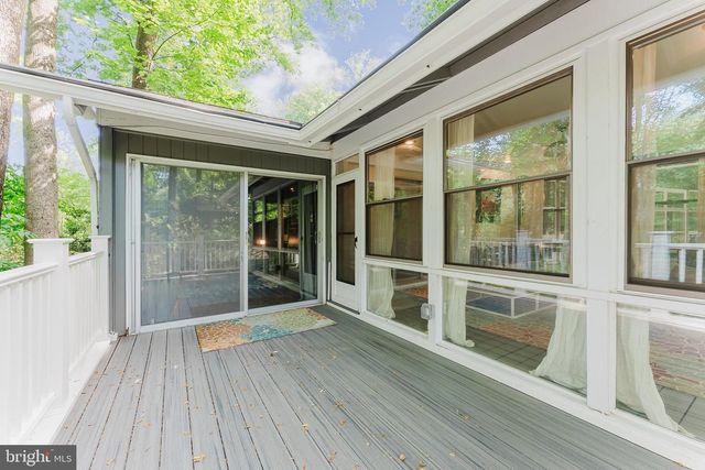 6543 JAY MILLER DR, Falls Church, VA 22041