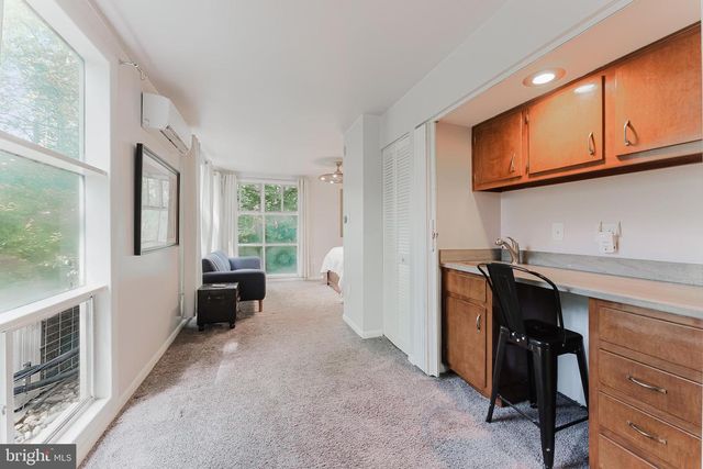 6543 JAY MILLER DR, Falls Church, VA 22041